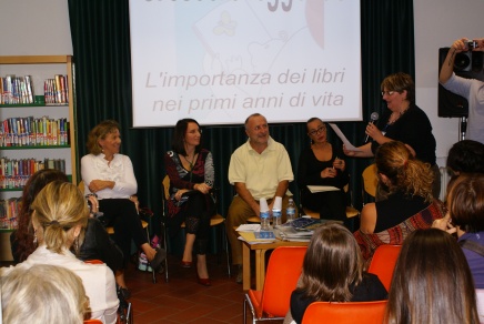 Presentazione a Quattro Castella del libro "Le impossibili avventure dello Scarpone Gigione del Calzino Puzzino"